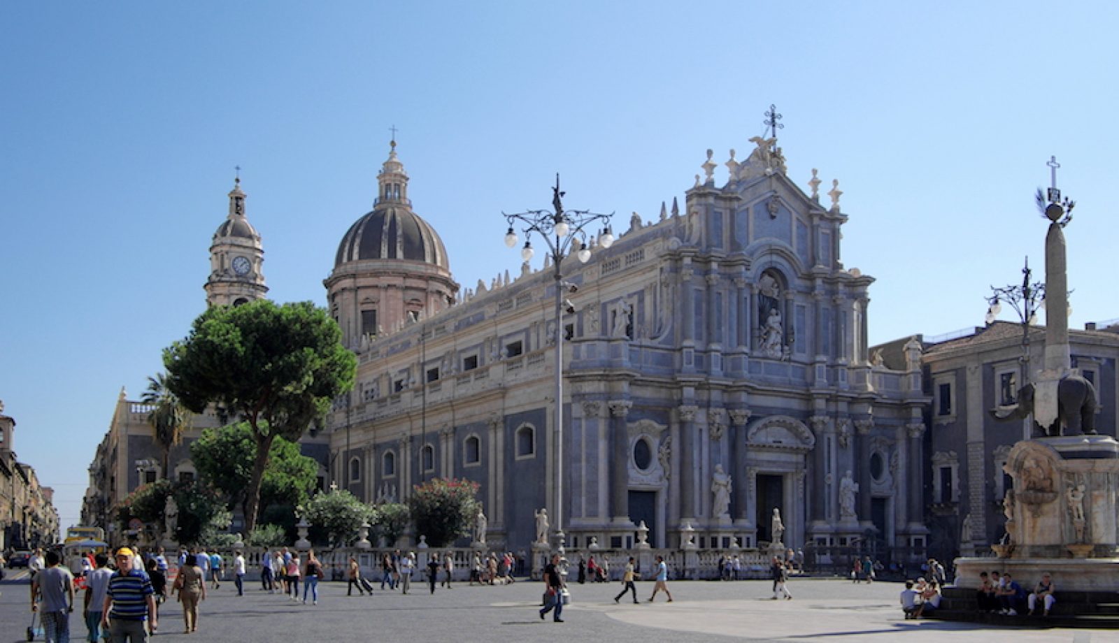 Come muoversi a Catania: consigli per esplorare Catania e dintorni