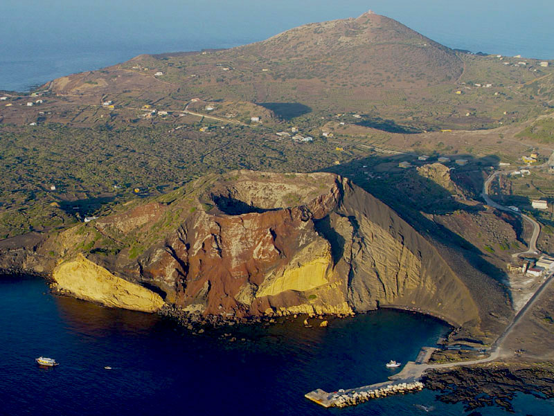 Isole siciliane: Linosa dall'alto