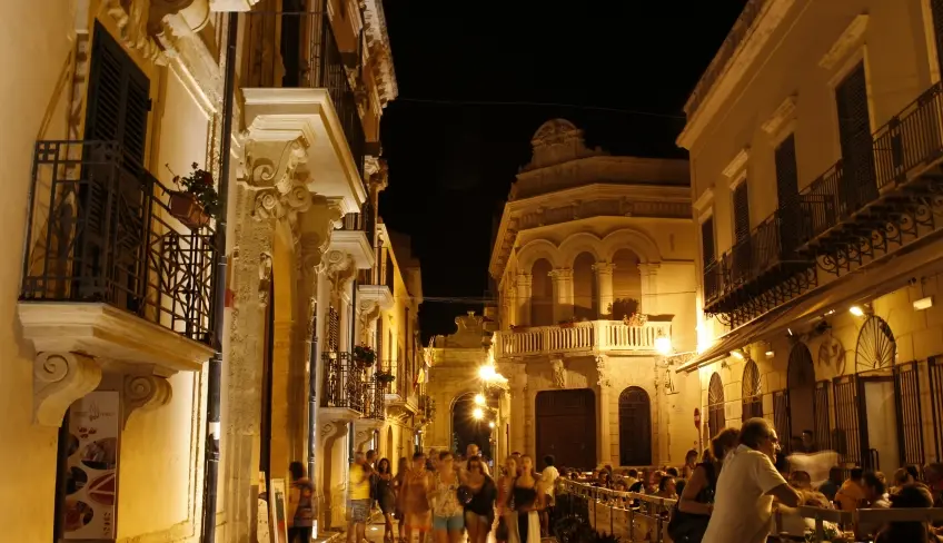 tour di un giorno segesta trapani erice