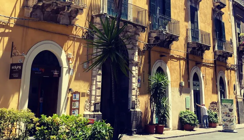 Deposito bagagli via crociferi