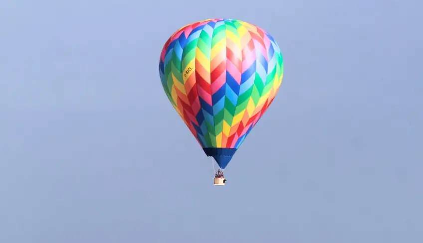 Hot air balloon ride over Mount Etna