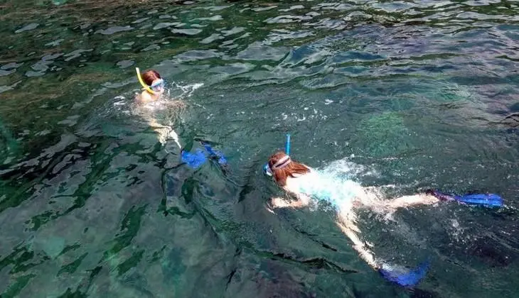 Schnorcheln Sizilien das Meer Siziliens Tauchgänge unter Wasser Taormina
