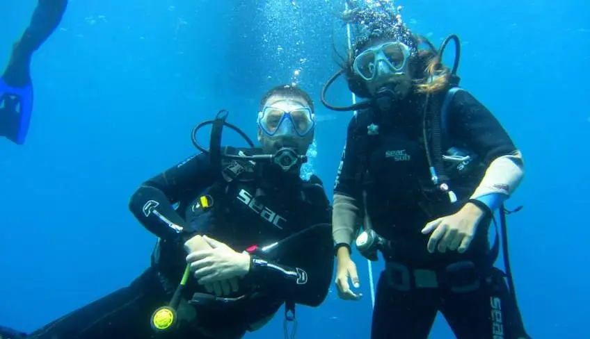 Sport & Adventure Holiday in Sicily -Diving Siracusa