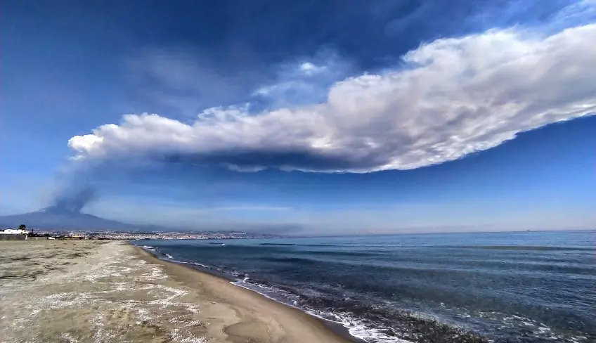 Corso di surf a Catania