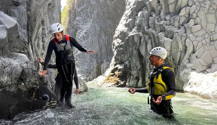 body rafting Alcantara