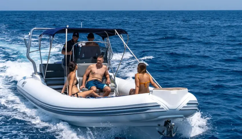 dinghy tour in catania\